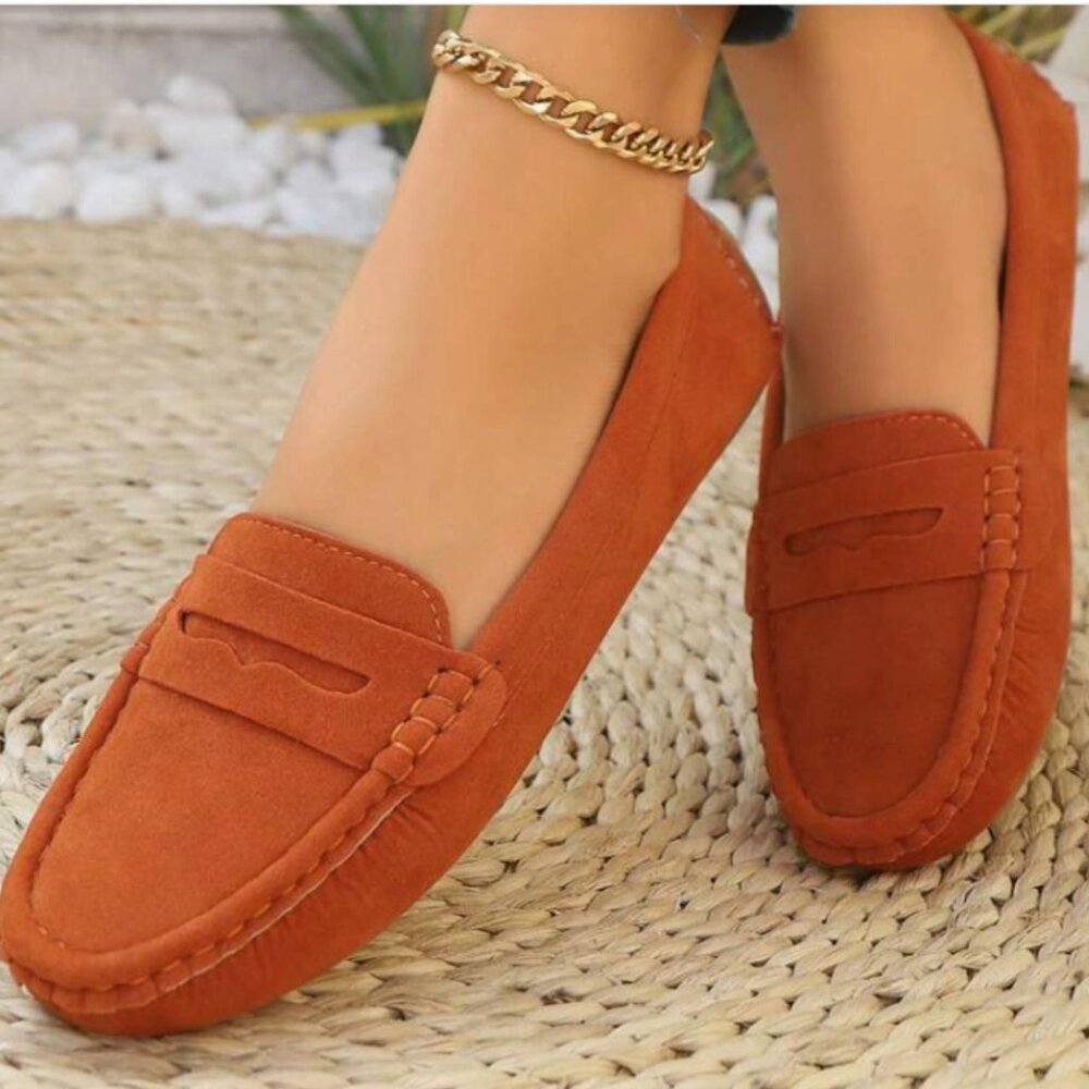 Stylish Women's Loafers Size: 39